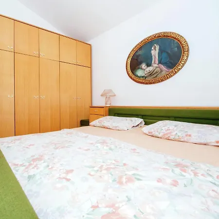 Waterfront Stipe I Apartamento Starigrad Paklenica